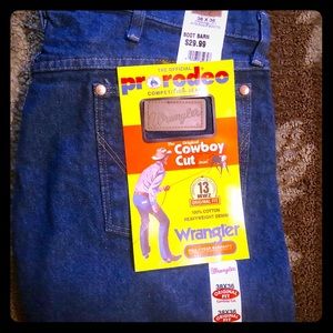 Men’s Wrangler jeans size 38x36 new